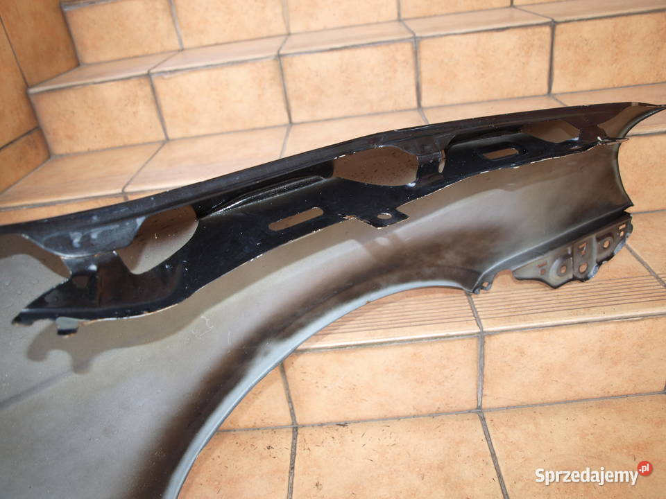 VW Jetta błotnik lewy przód 2005 2010r Kalisz sprzedam