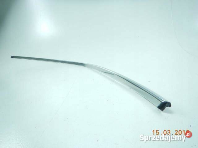 LISTWA KAROSERYJNA PRAWA CADILLAC BLS 0610