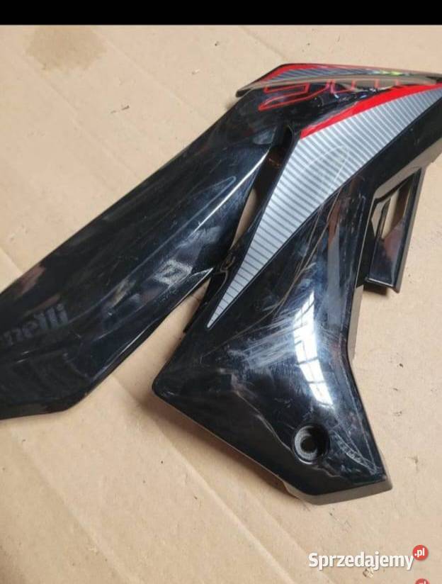 BENELLI 125 BN 2017 OWIEWKA OSŁONA PLASTIK Nowy Tomyśl