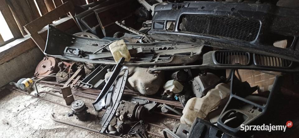 Maska BMW e36 sedan części BMW e36 Zamość