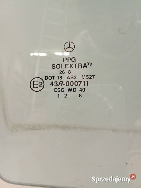 Szyba Drzwi Prawa Przednia Mercedes W210 95 osobowe