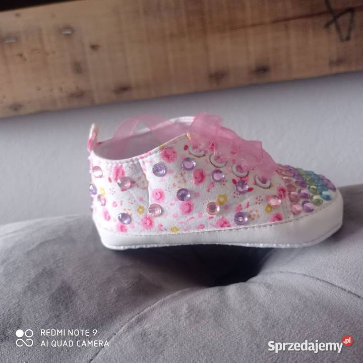 Trampki buciki cyrkonie 12 612 msc Lubartów sprzedam