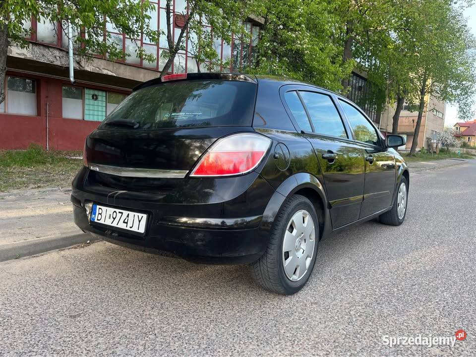 Opel Astra H 16 benzyna sprawna klima Opel Białystok