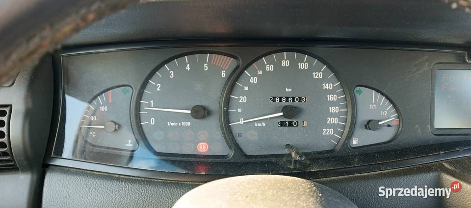 Opel omega B skórzana tapicerka Omega lubelskie Radecznica