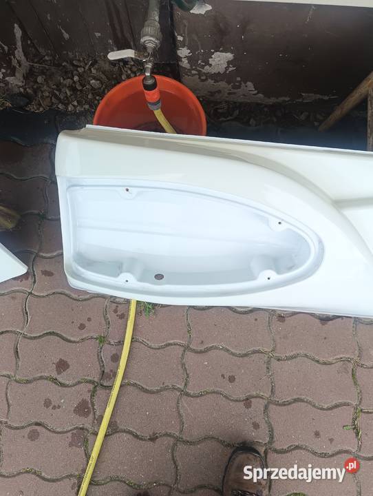 Zderzak tył do przyczepy kempingowej Hobby 218 świętokrzyskie Odrowążek