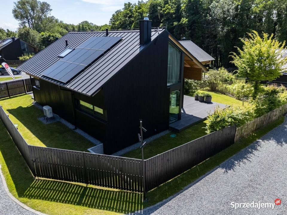 Unikalna architektura samym jeziorem Rok budowy 2022 Kołczewo