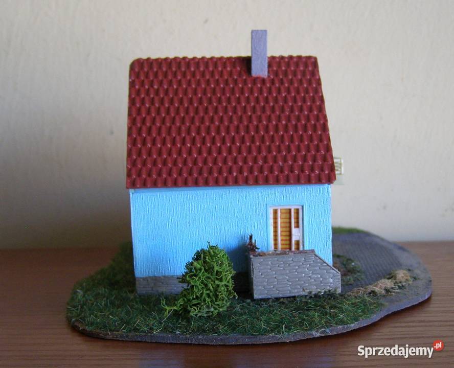 Domek na makietę 26 kolejka skala TT Łódź