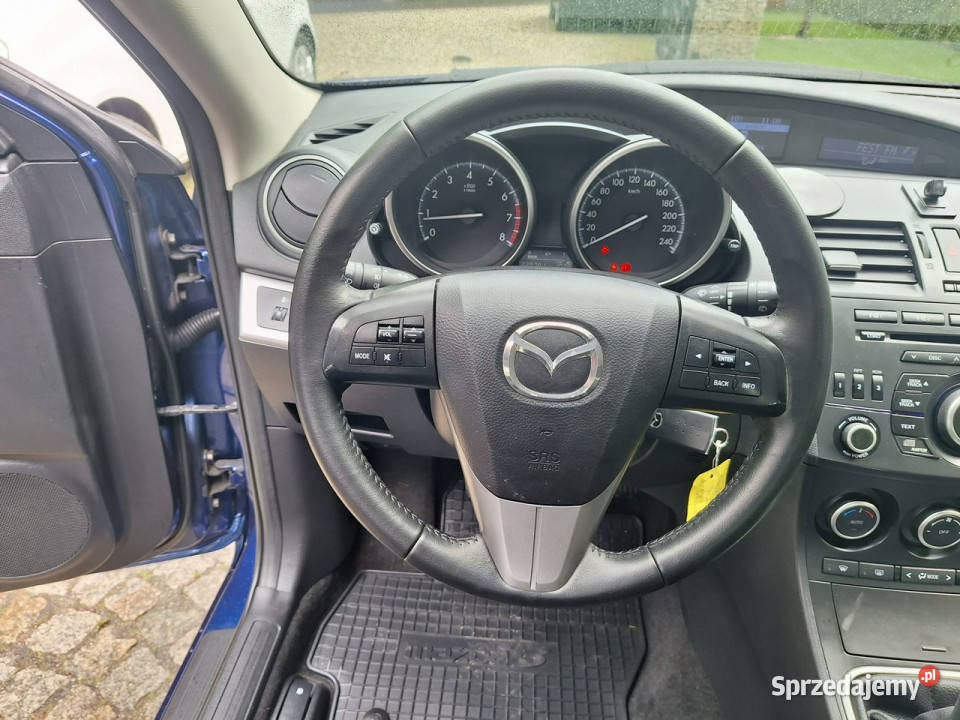 Mazda 3 Sport TE II 20092013 światła przeciwmgielne