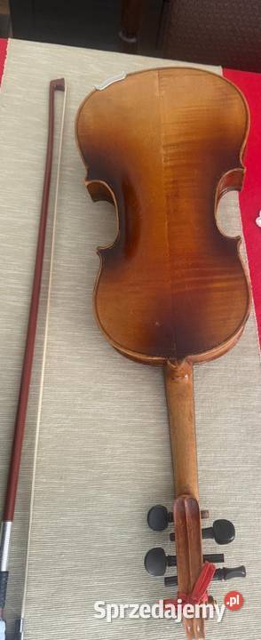 Stradivalius 44 Kamienica