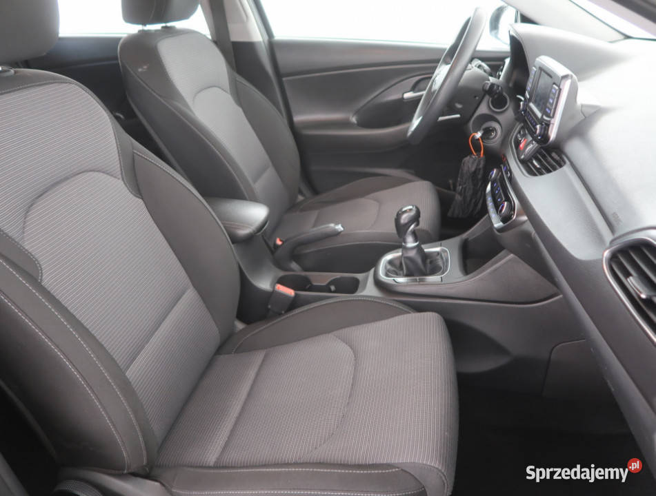 Hyundai i30 14 CVVT ABS dolnośląskie Bielany Wrocławskie
