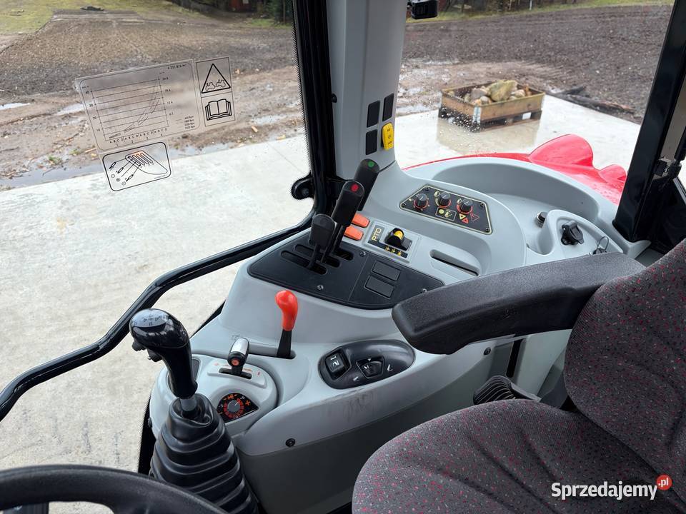 Ciągnik Massey Ferguson 5430 z ładowarką Massey Ferguson Małkowice