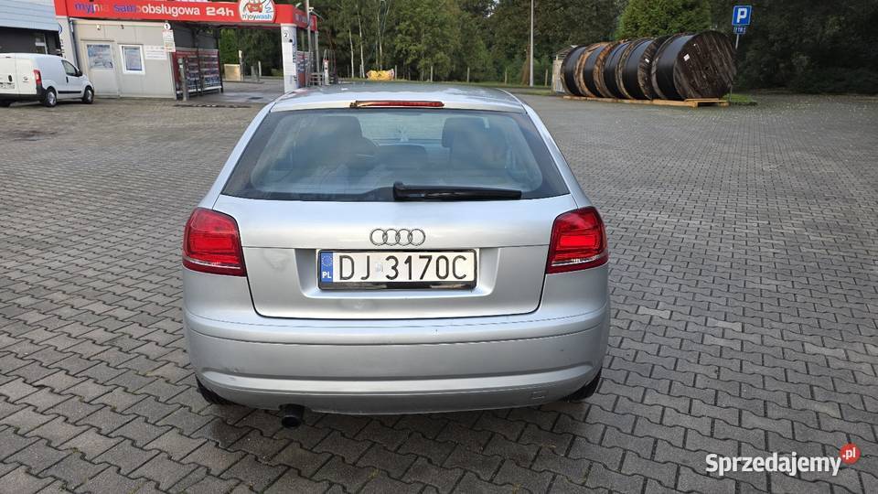 Audi A3 8P 16 MPI Długie opłaty srebrny Świeradów-Zdrój