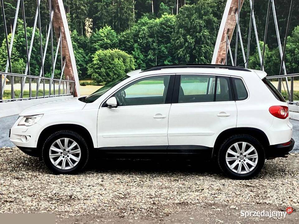 VW Tiguan 20 TSI 4Mot Sport DSG 200 2009r Radom
