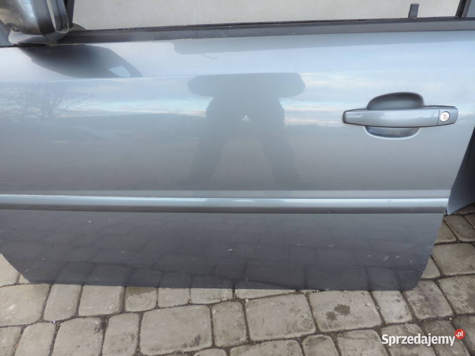 DRZWI LEWY PRZÓD OPEL VECTRA C KOMBI Z155 Drzwi