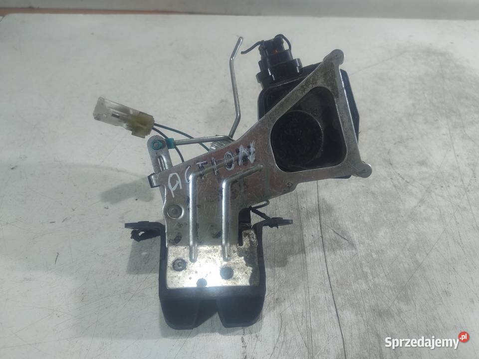 ZAMEK KLAPY TYŁ 2 PIN SSANGYONG ACTYON