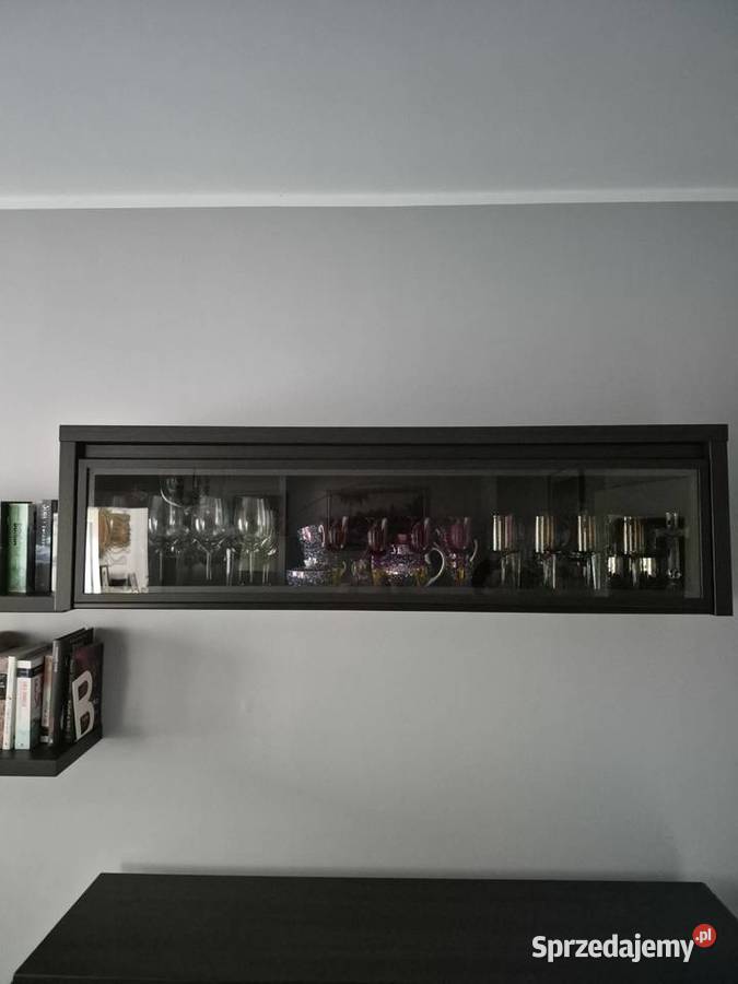 Sprzedam komplet używanych mebli pokojowych śląskie