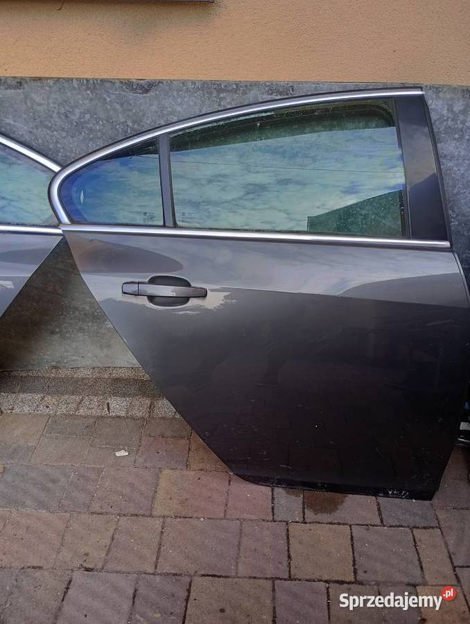 Drzwi boczne prawe opel Insignia