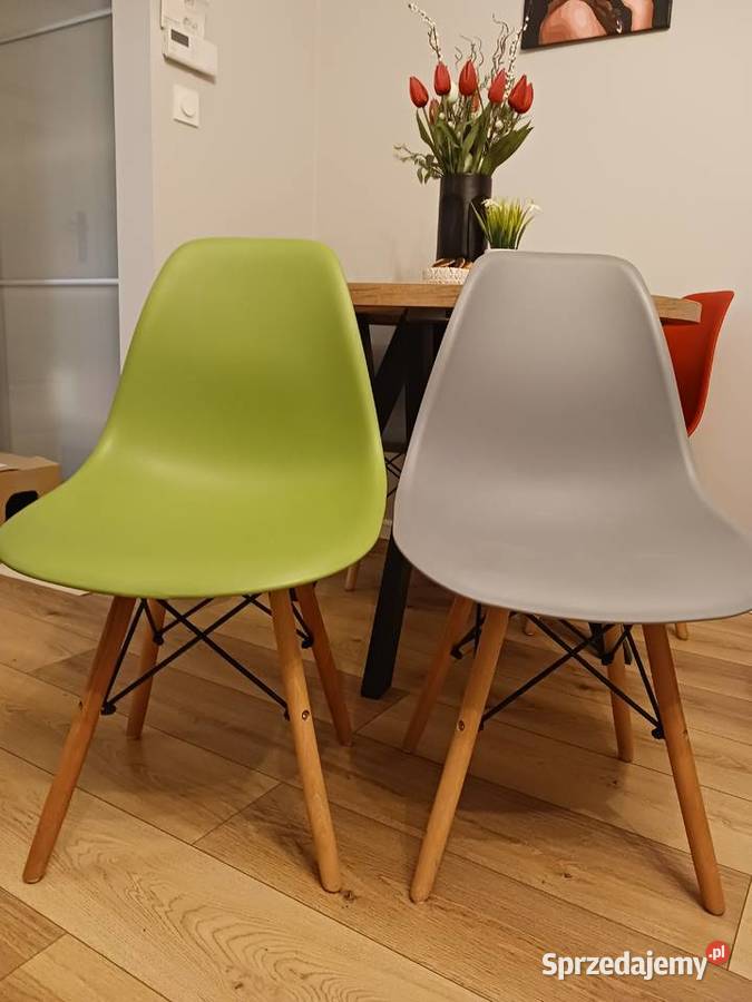Komplet krzeseł w stylu skandynawskim 4 42cm Marki