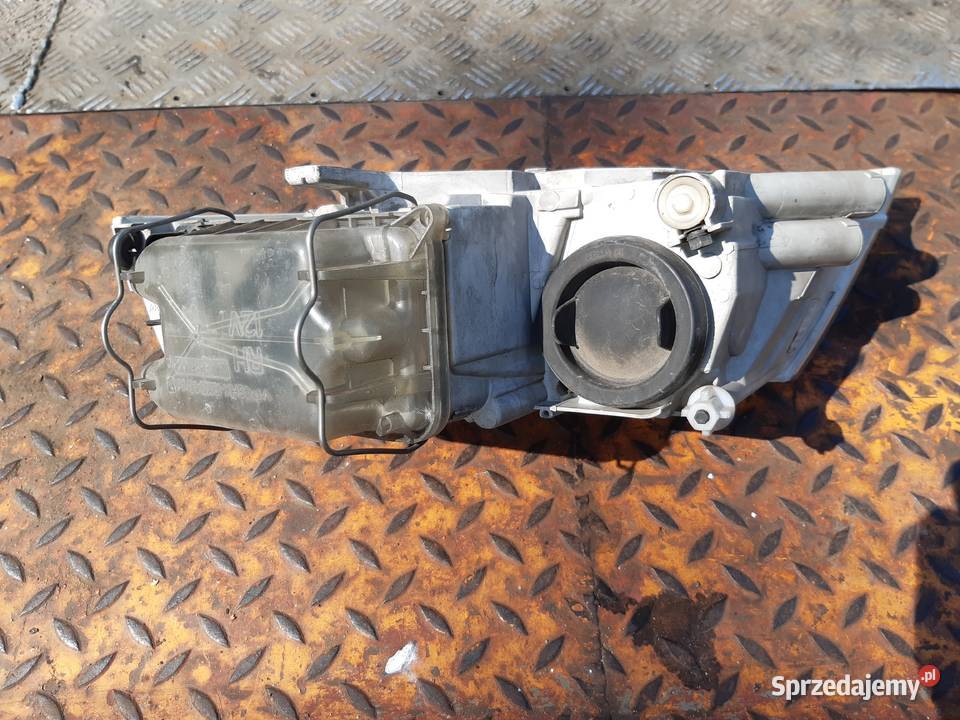 Octavia II Lampa przod prawa prawy przod