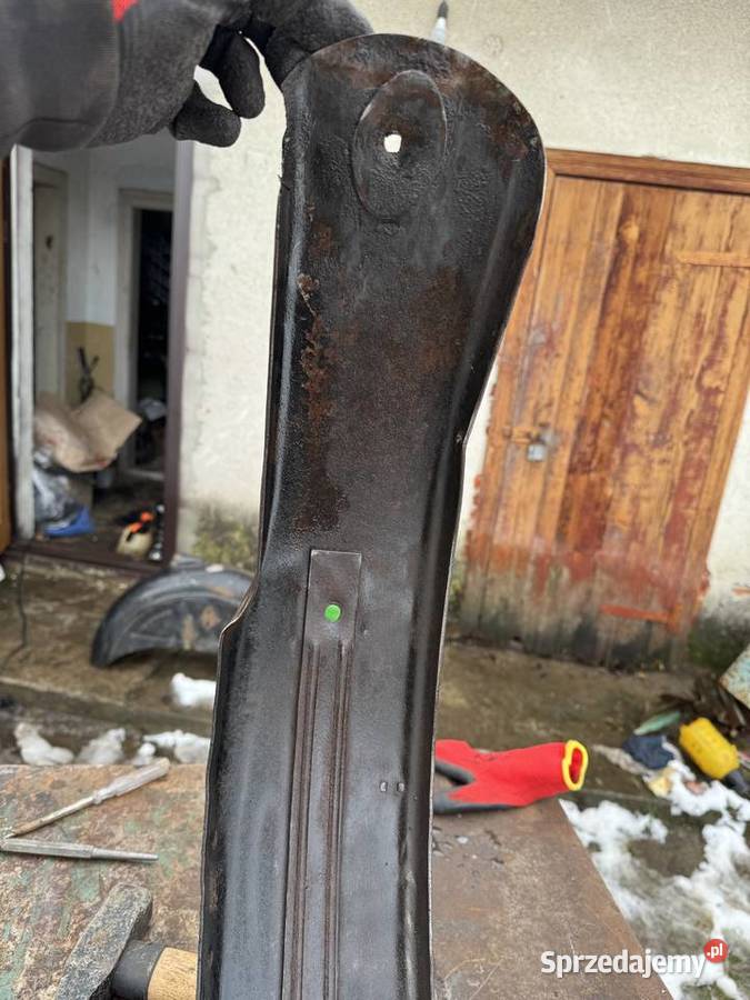 Iz 49 Oryginalny blotnik Tylny Przemyśl sprzedam