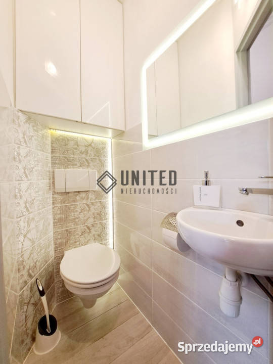 3 PokojeCO miejskieDuża LoggiaBalkon Piętro 1 Wrocław