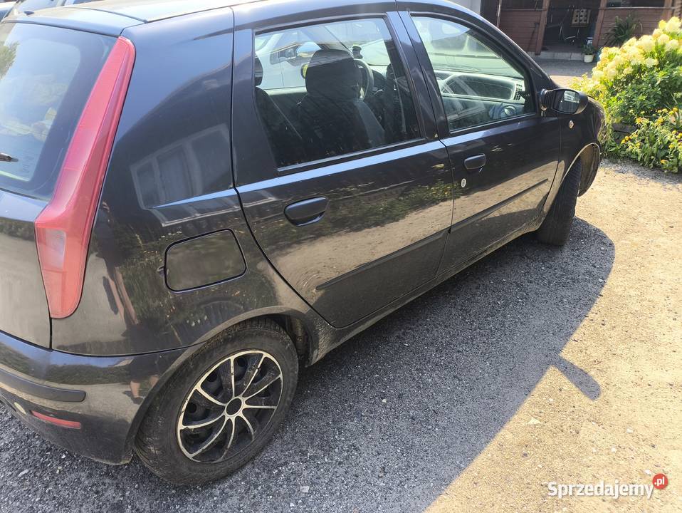 Fiat Punto uszkodzony Lelów