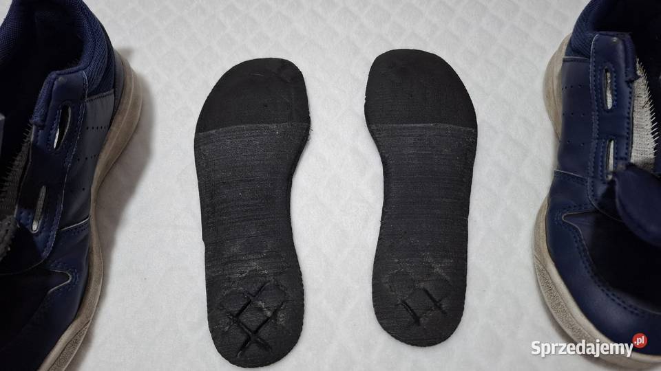 Buty sportowe chłopięce na rzepy Adidas 34 225 śląskie