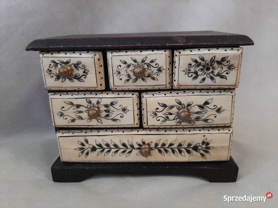 Stara śliczna ręcznie robiona szkatułka antyk Inowrocław