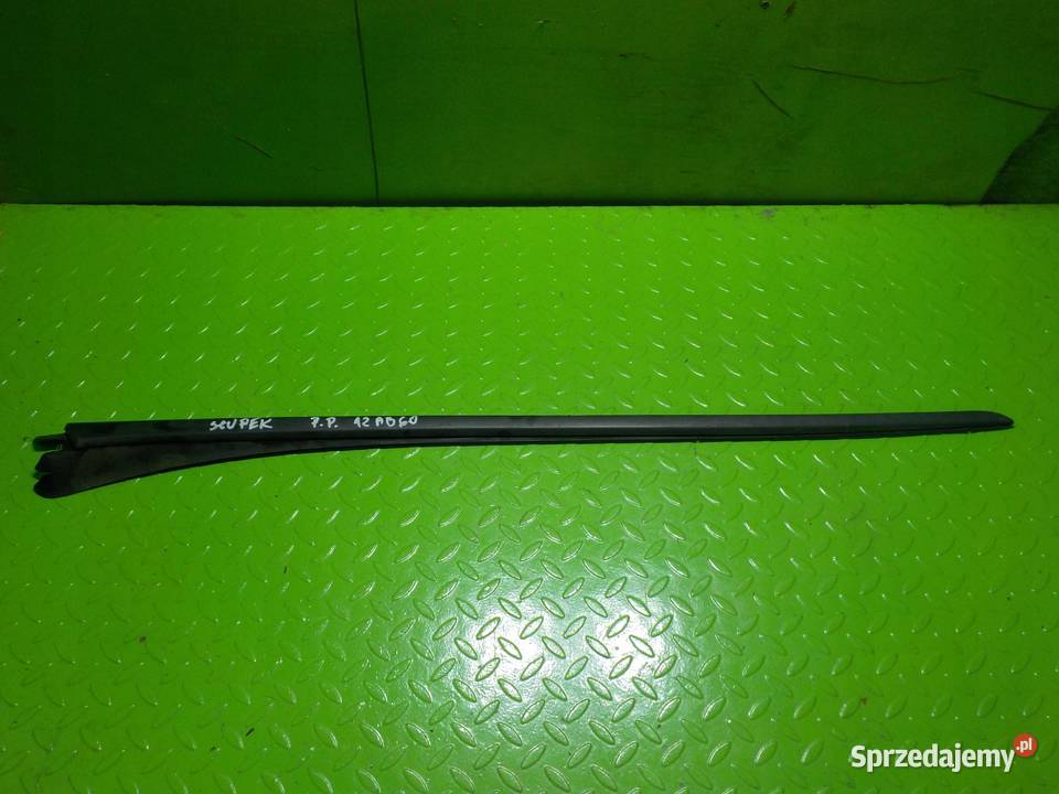 PEUGEOT 5008 I 16 HDI 10r 5D listwa szyby slupka osobowe Suków