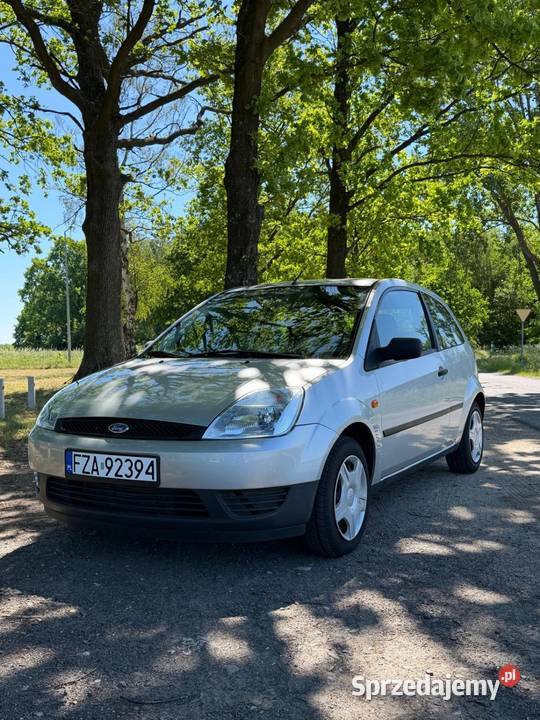 Ford Fiesta 13 benzyna rozrząd na łańcuchu Konin sprzedam