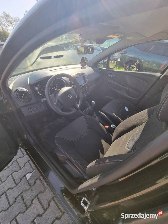 Renault Clio 4 15 dCi 90 diesel Chorzów