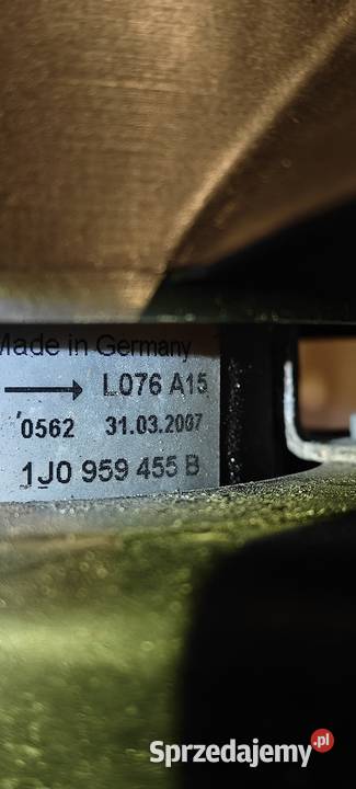 WENTYLATOR CHŁODNICY AUDI A3 8L TT 8N 16 18 19 osobowe Siechnice