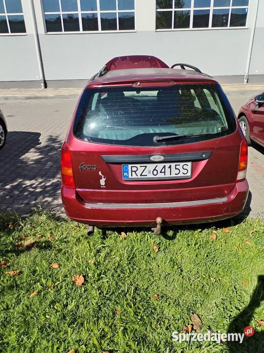 Ford Focus na części Rzeszów sprzedam