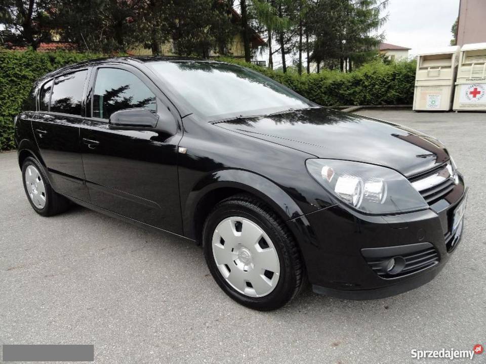 Do sprzedania nieuszkodzony Opel Astra czarny Żory