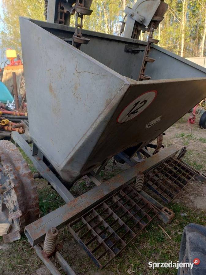 Sadzarka polska kubełkowa 2 sztuki Przasnysz