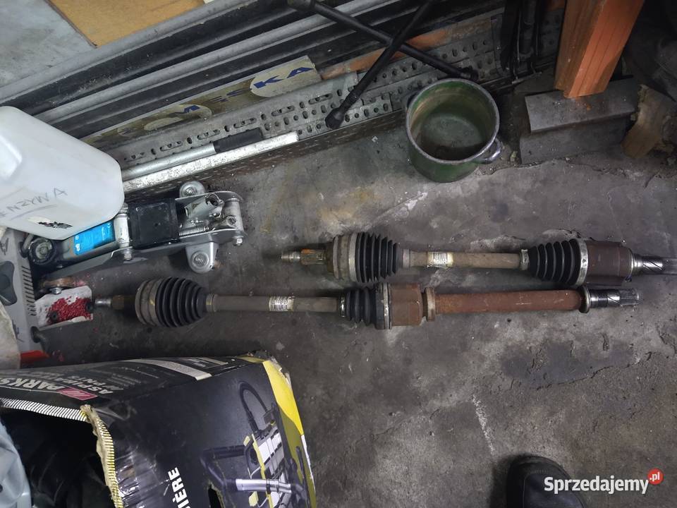 Części przód RENAULT SCENIC III MASKA Lampy Krotoszyn