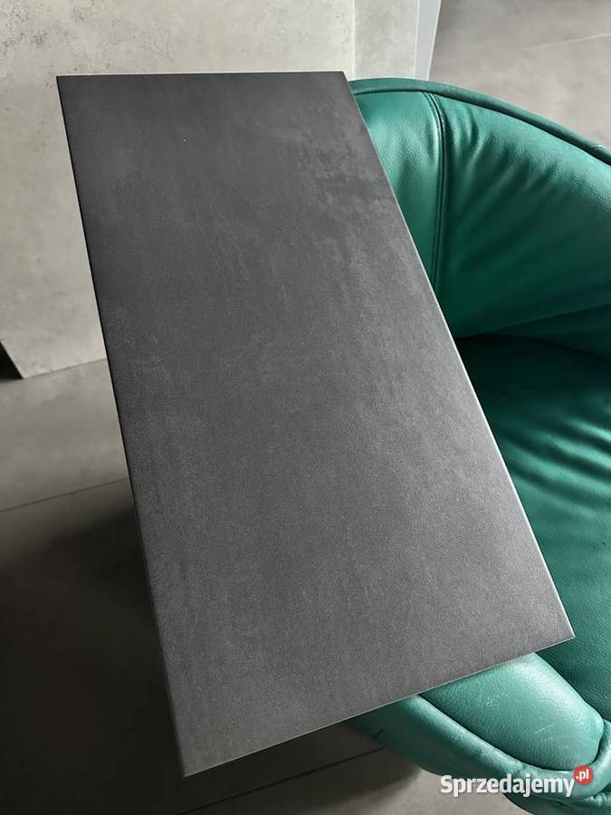 PŁYTKA GRES CONCRETE FLOWER GRAPHITE 30X60 GAT Opoczno