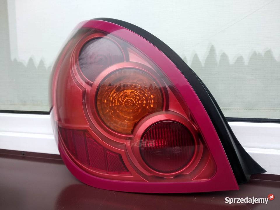 Nissan Almera N16 LIFT FL lampa tył tylna lewa Sieradz
