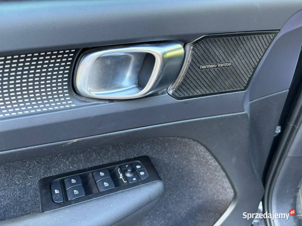 Volvo XC 40 RDesign Harman kardon Kamera Lipówki sprzedam