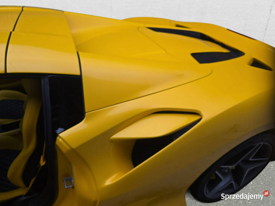 Ferrari inny Poleasingowe BZ 3902cm3 dolnośląskie Komorniki