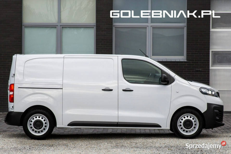 Opel Vivaro L2H1 ŚREDNI Blaszak Stan Jarocin