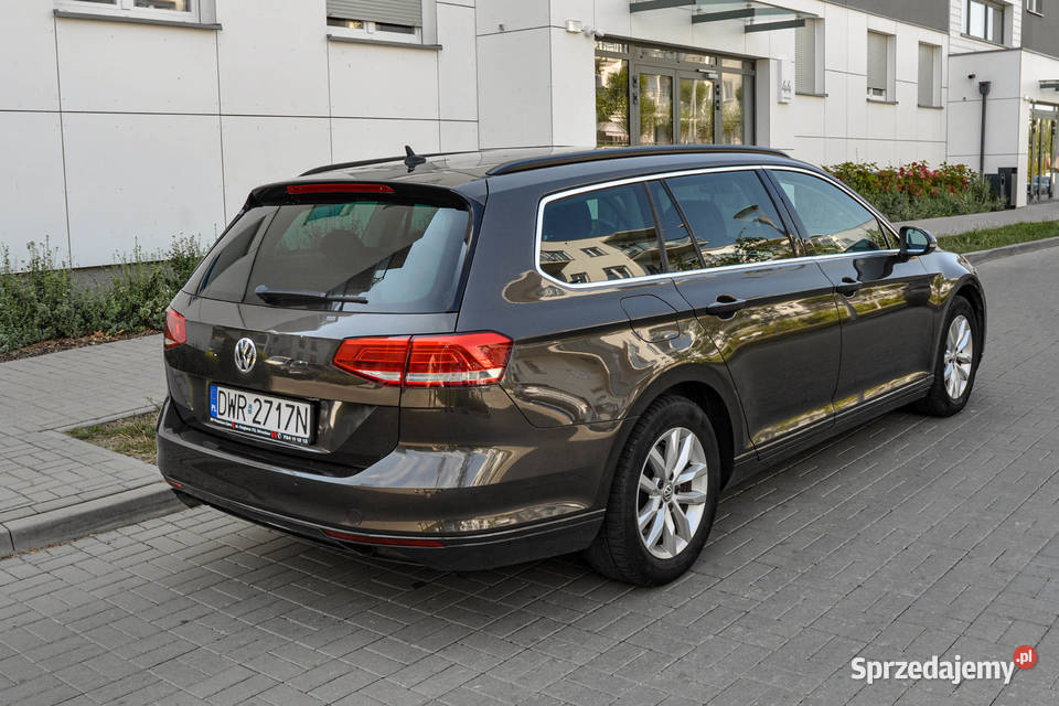 Volkswagen Passat B8 20TDI 190 DSG Bezwypadkowy Rok produkcji 2015 Passat Wrocław