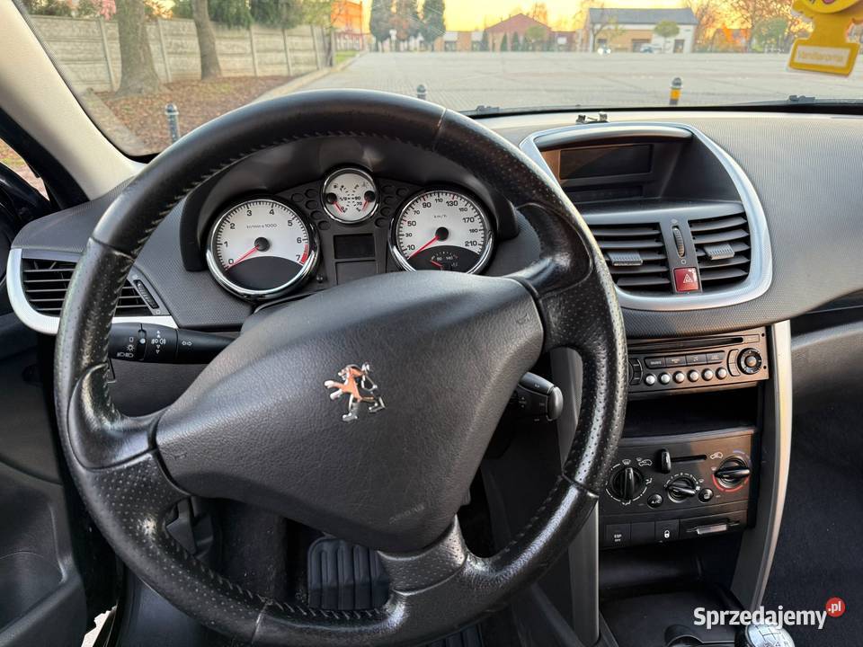 Peugeot 207 16 2008 Śmigiel