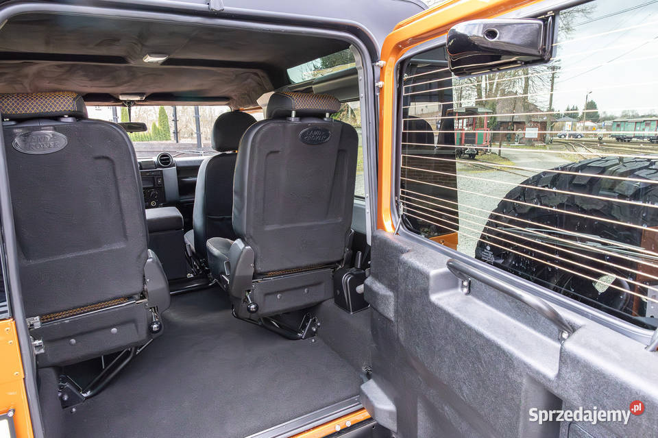 Land Rover Defender 90 Italian REDFOX DEFENDER