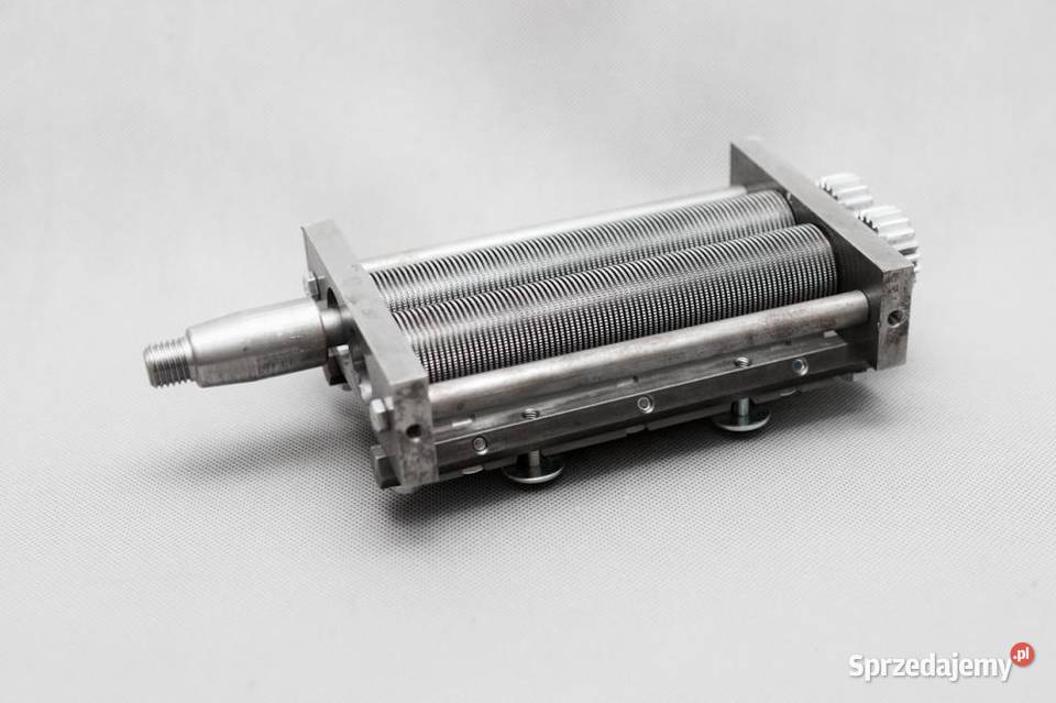MASZYNA DO CIĘCIA LIŚCI TYTONIU Tobacco slicer Poznań sprzedam