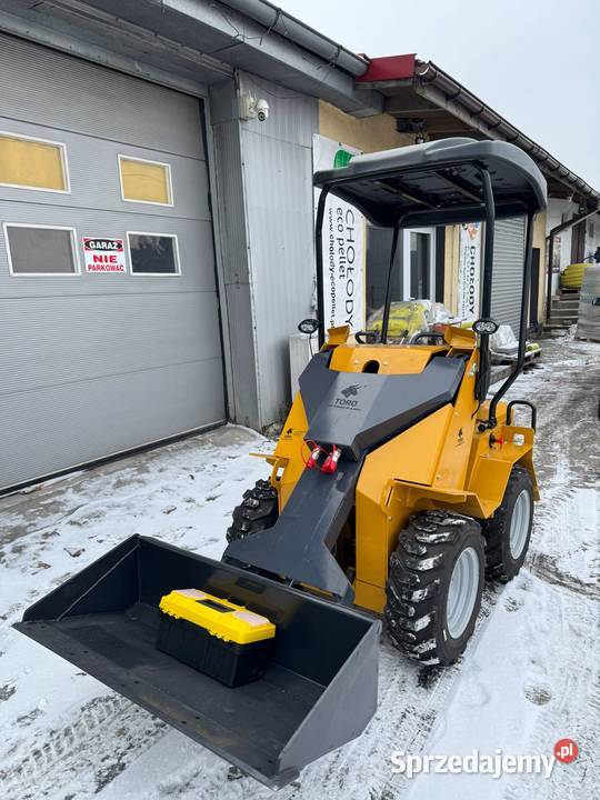 MINI ŁADOWARKA TORO B380 KOŁOWA Damasławek