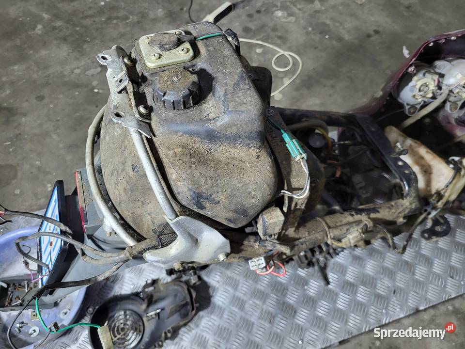 Malaguti F10 skuter w całości kompletny na Zduńska Wola