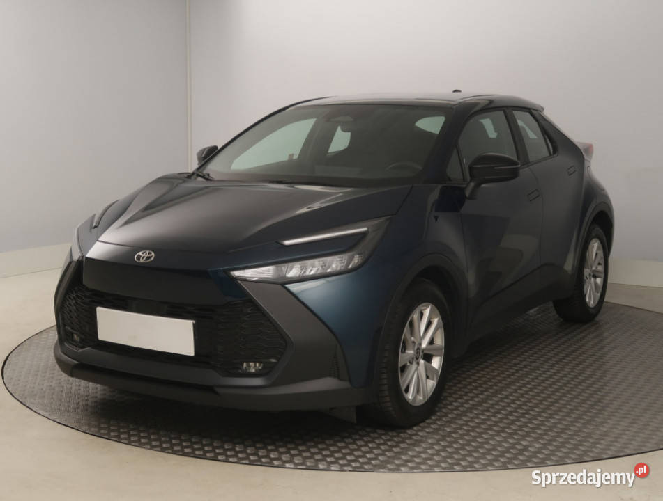 Toyota CHR 18 Hybrid Rok produkcji 2024 Bielany Wrocławskie