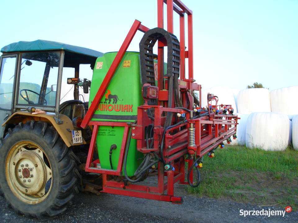 Opryskiwacz 15 m 800 litrów elektryka i nieuszkodzony Przechlewo