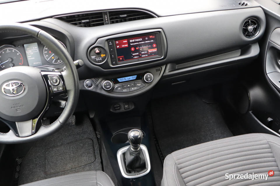 Toyota Yaris 15 Dual VVTi światła do jazdy dziennej śląskie Zabrze